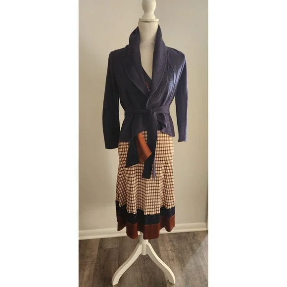BCBGMAXAZRIA 100% Silk Geometric Print Wrap* Midi Dress Navy - Tan - Rust Size 4 - Picture 6 of 10